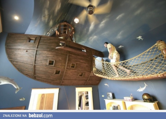 Moja sypialnia w formie pirackiego statku