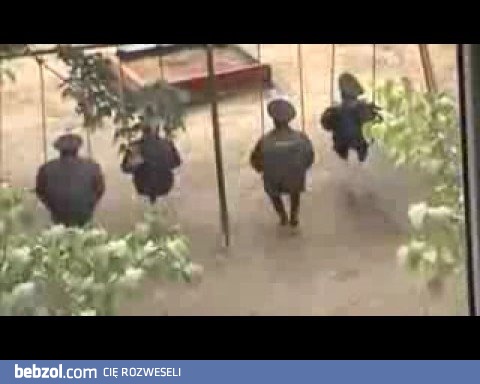 Ciężka praca rosyjskiej milicji