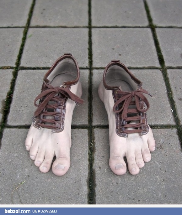 Dziwne buty..