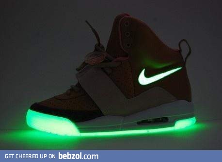Neon Nike
