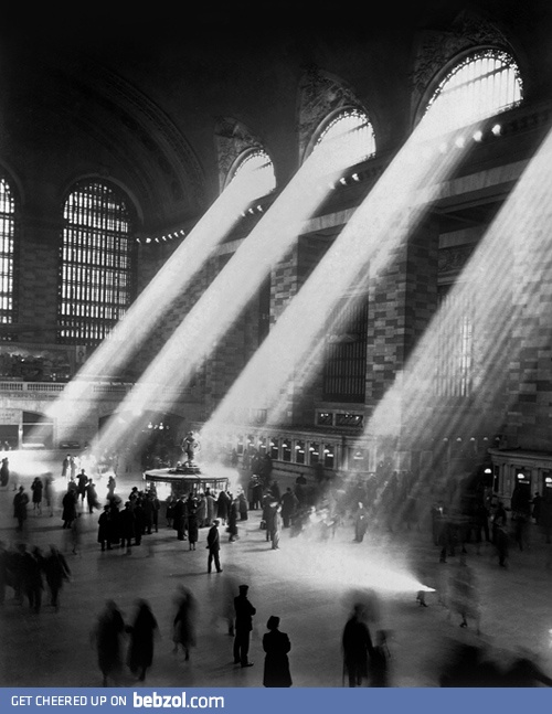 Grand Central Station, 1941.