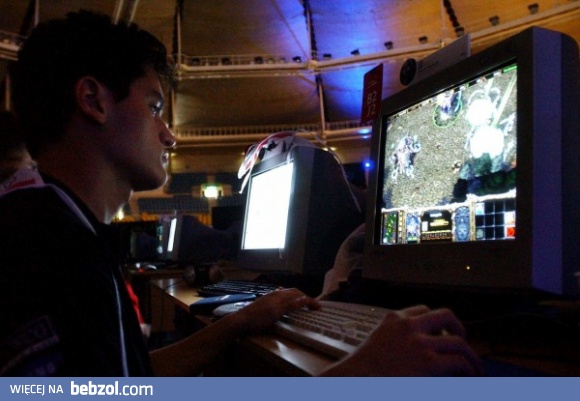 Uwielbiam Starcrafta!