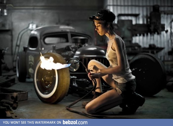 Sexy lady-mechanic