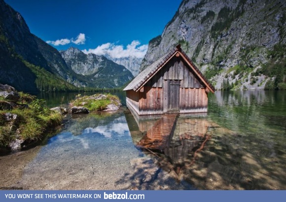 I want to be in the middle of nowhere...