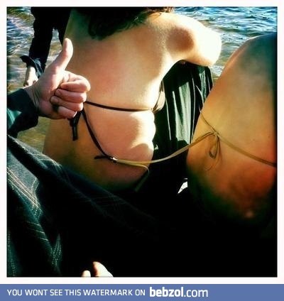 Beach prank - you're doing it right!