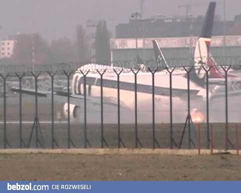 Lądowanie Kapitana Wrony - amatorskie nagranie