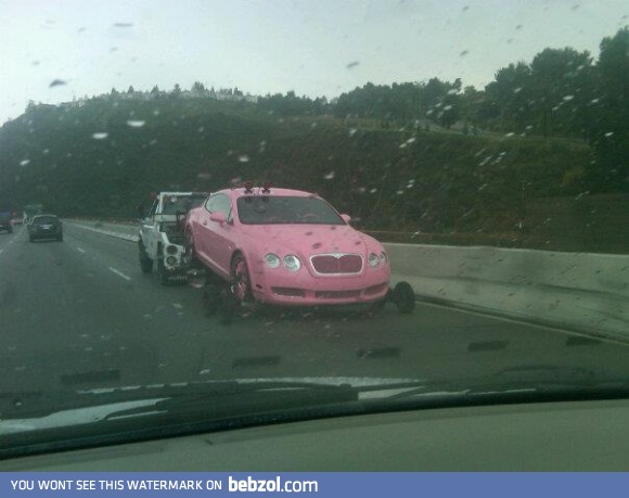 Paris Hilton's Bentley getting towed