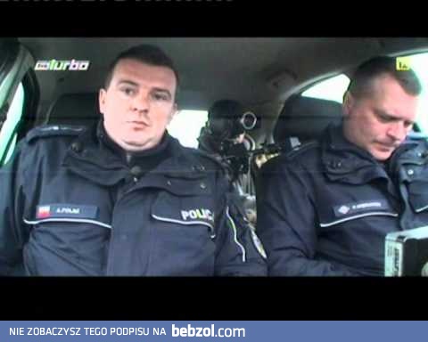 Nigdy proponowaliście Policji wyścigów spod świateł?