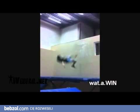Triki na trampolinie