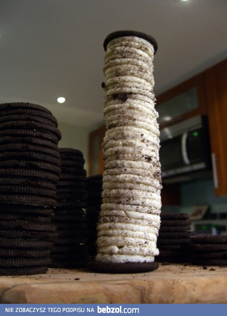 Wieża oreo powraca