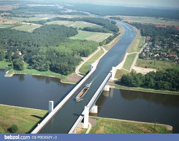 Most wodny Magdeburg, Niemcy