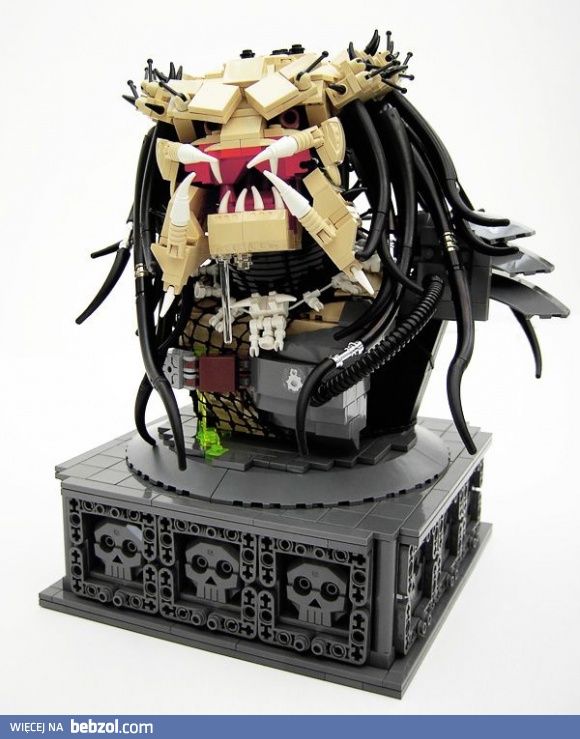 Lego predator