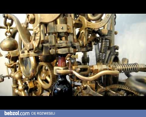 Prosta maszyna do otwierania wina