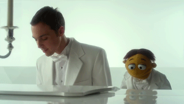 Sheldon sobie pogrywa