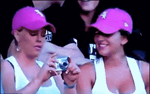 No tak. Blondynka...