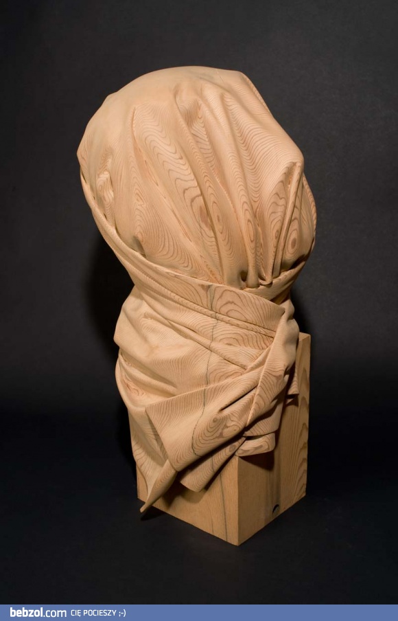 Jak to mózg potrafi oszukać, całość powstała z drewna