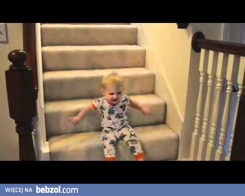 Śmiechowe schodzenie po schodach