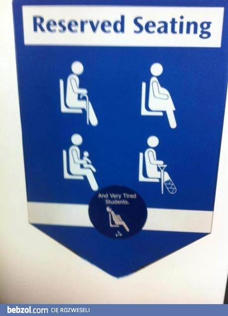 Siedzenie dla potrzebujących i zmęczonych studentów