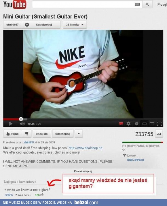 Mała gitara czy ogromny człowiek?