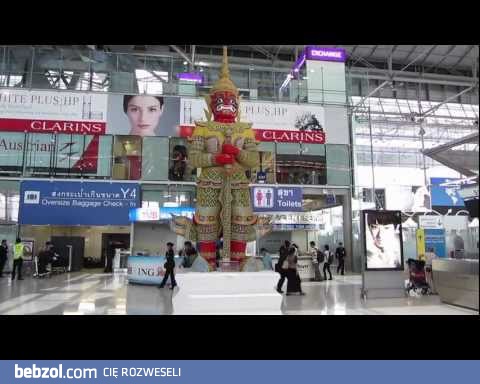 A na wakacje leciałem tak