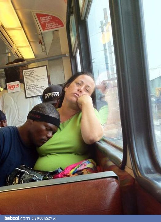 Zastanów się, zanim zaśniesz w autobusie