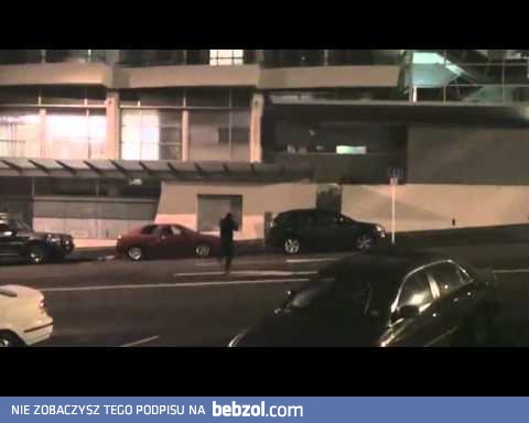 Straszny ninja w miejskiej dżungli