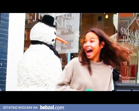 Straszny bałwanek znowu atakuje