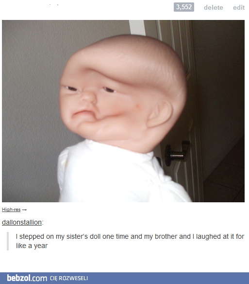 Ups, nadepnąłem na lalkę...