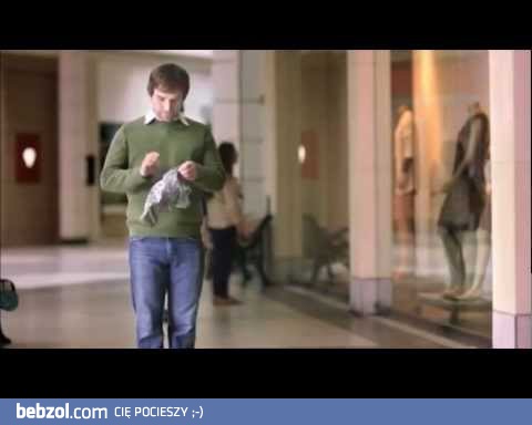 Potrzymasz mi torebkę?