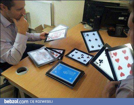 Gra w karty - XXII wiek