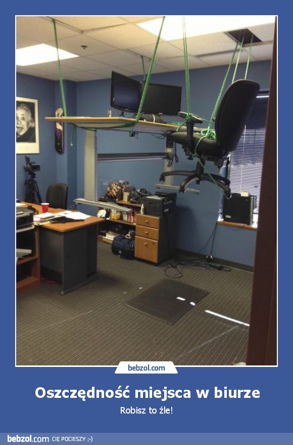 Oszczędność miejsca w biurze