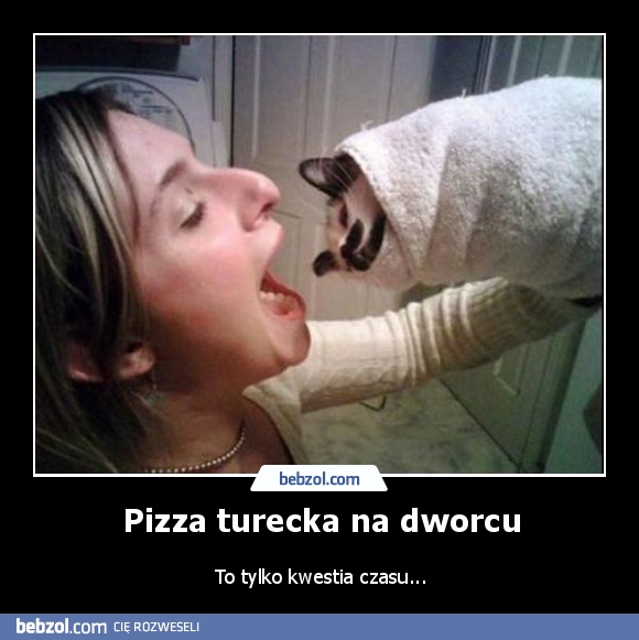 Pizza turecka na dworcu