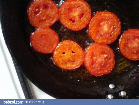 Pomidor smażony na smutno
