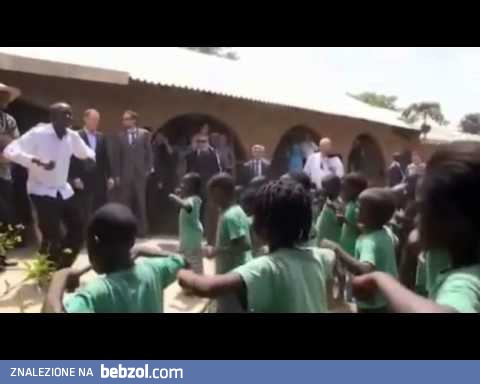Donald matole - śpiewają dzieci z Nigerii