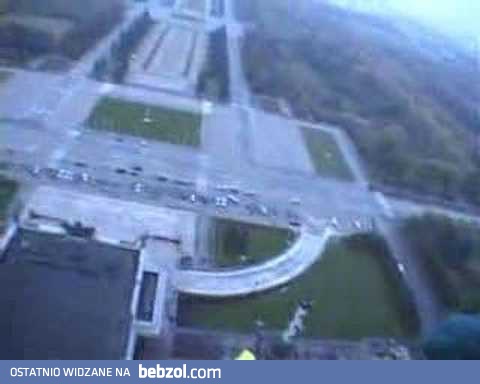 Tak się wychodzi z uczelni!