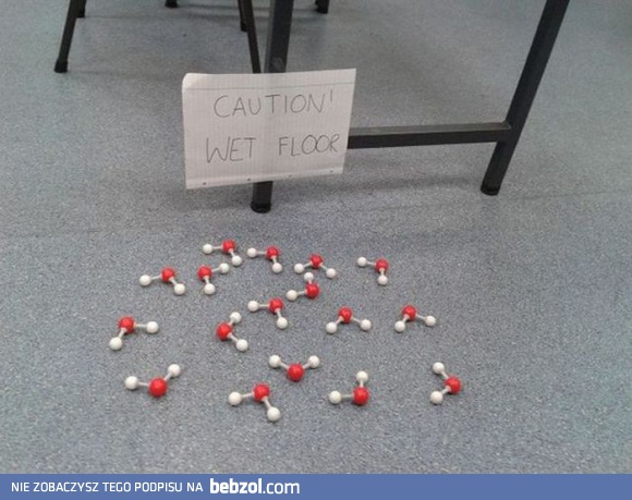 Mokra podłoga!