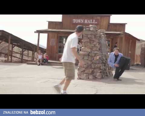 Magik bierze nogi za pas