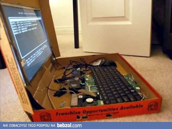 Laptop studenta politechniki