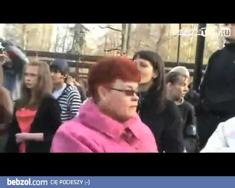 Różowa fajnie tańczy 2