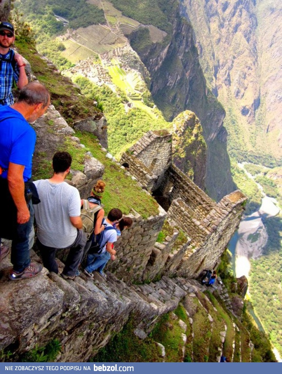 Machu Picchu - zawrotów głowy można dostać