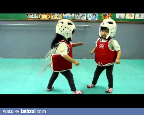 Urocza walka Taekwondo