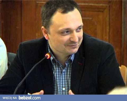 Zastępca burmistrza na posiedzeniu rady miejskiej w Giżycku