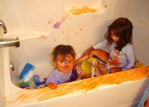 Sytuacje za które kochamy dzieci (10 zdjęć)