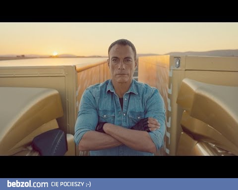 Van Damme nadal w formie