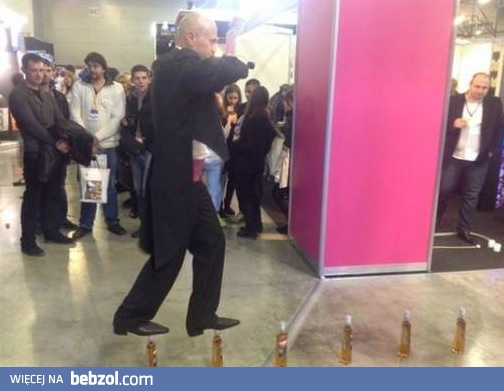 Człowiek chodzący po wódzie