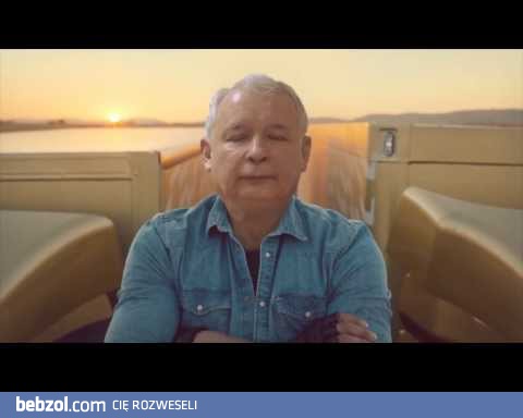 Van Damma dokleili później komputerowo 