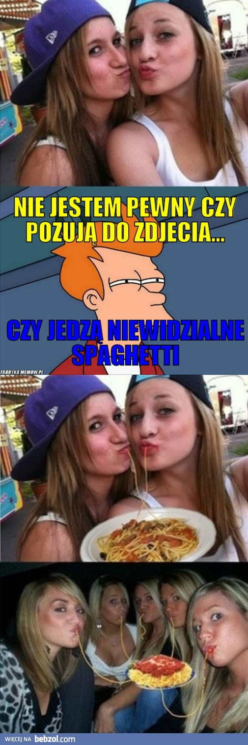 Jedzenie niewidzialnego spaghetti