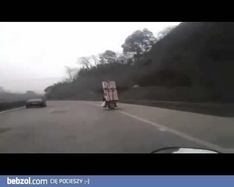 Fachowy przewóz lodówki 