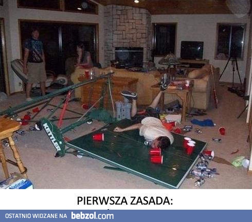 I zasada domówek