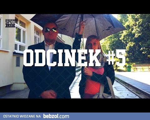 Dziwne zjawisko z parasolką